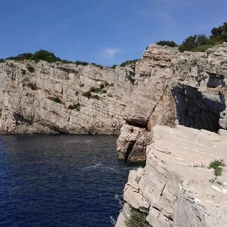 Ruza Sali
